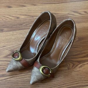 Coach Women's Brown Buckle Pointed Heels